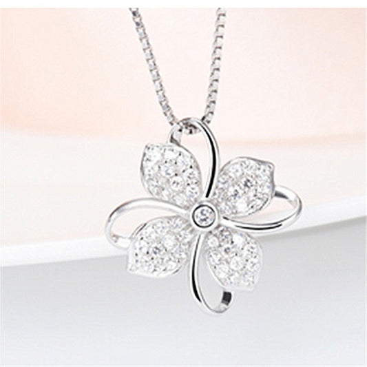 Lucky Silver Clover Necklace