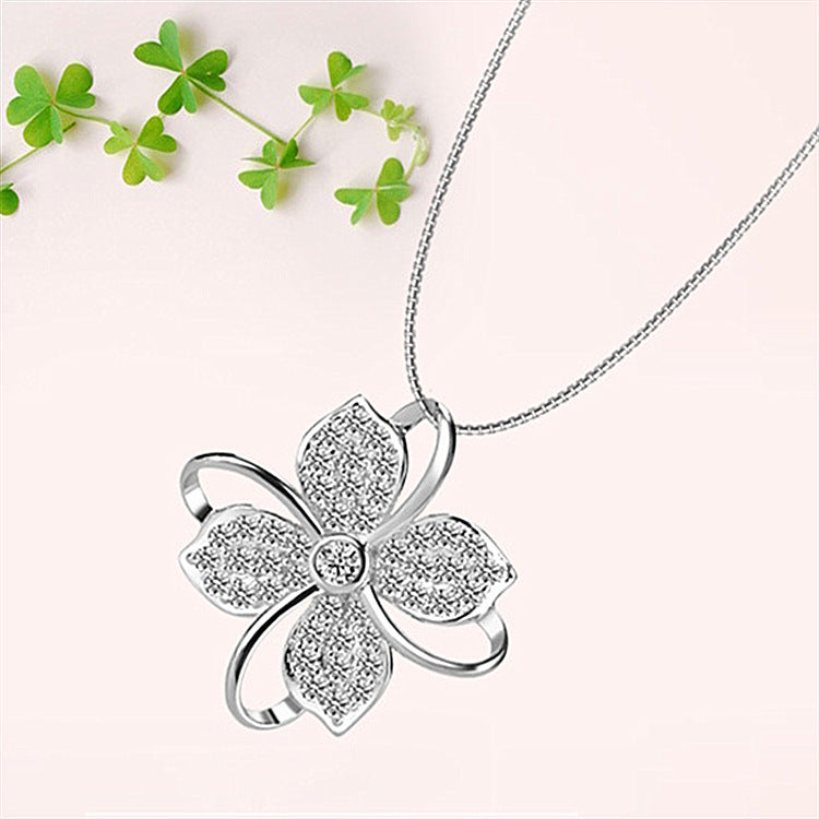 Lucky Silver Clover Necklace