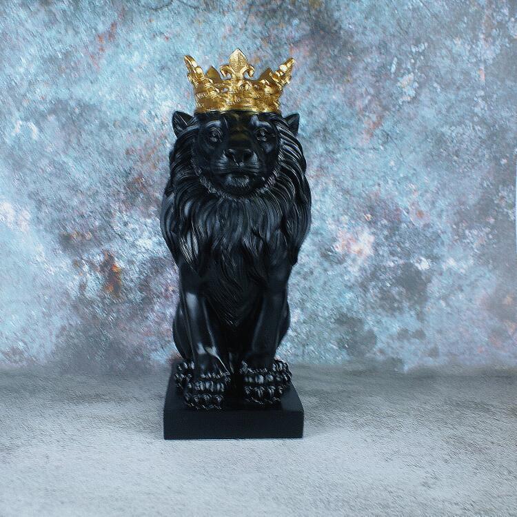 Royalty Ornament