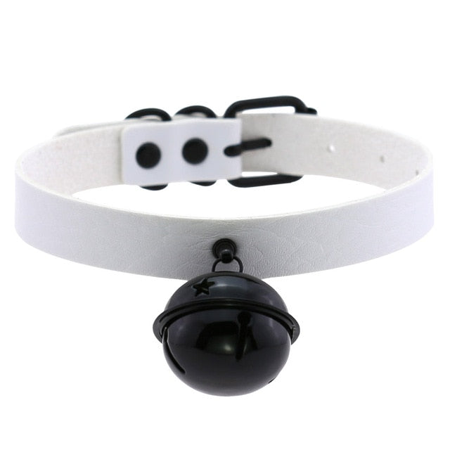 Goth White Chocker