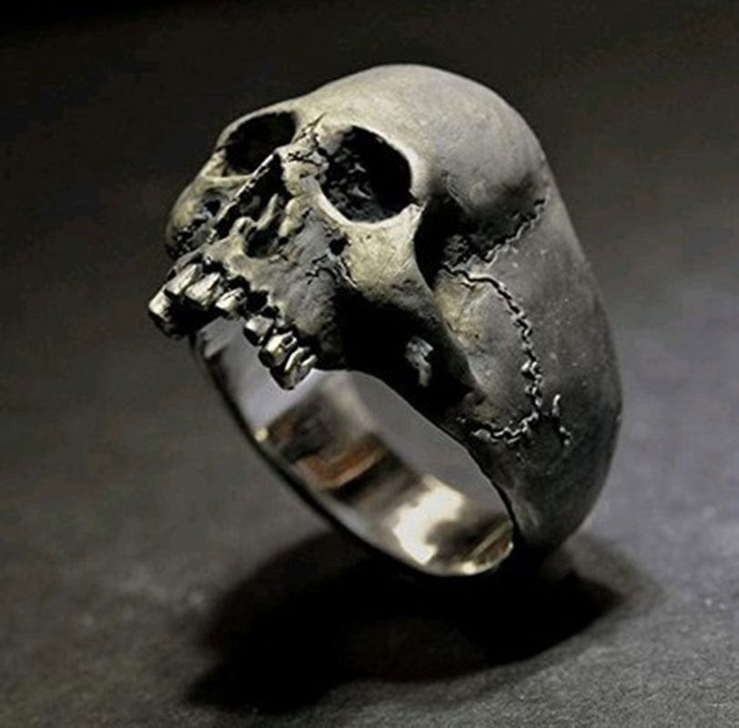 Darkness Skull Ring